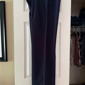 Abercrombie women's Sloane trousers. New 27s